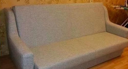 Перетяжка дивана. Омск