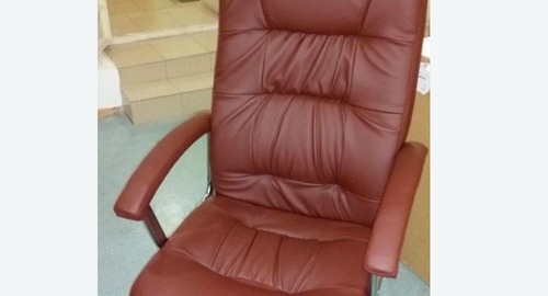 Обтяжка офисного кресла. Омск